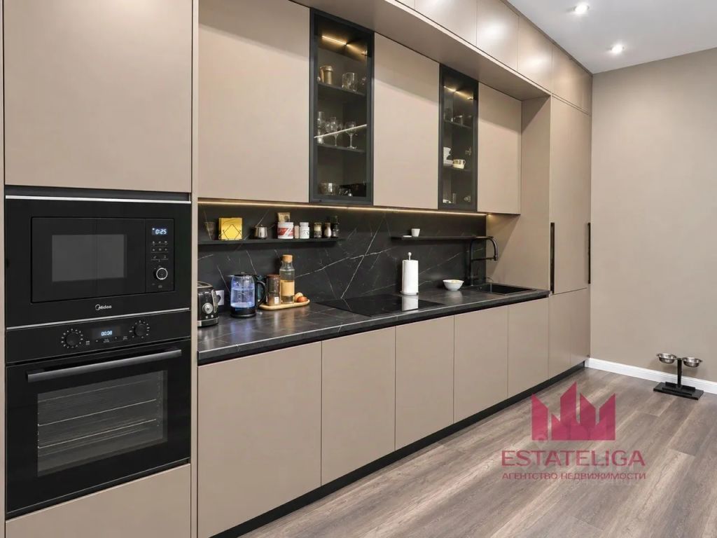 m. Tekhnopark: Apartment, 3-rooms
