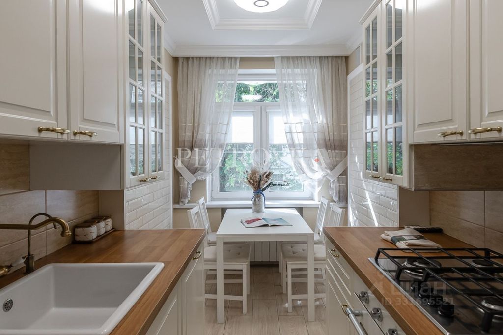 m. Tverskaya: Apartment, 2-rooms