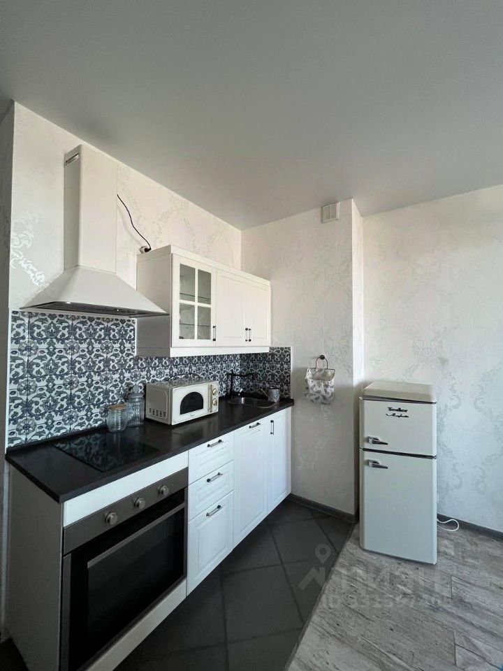 m. Dmitrovskaya: Apartment, studio