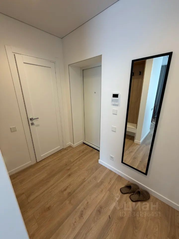m. Ulitsa 1905 goda: Apartment, 2-rooms