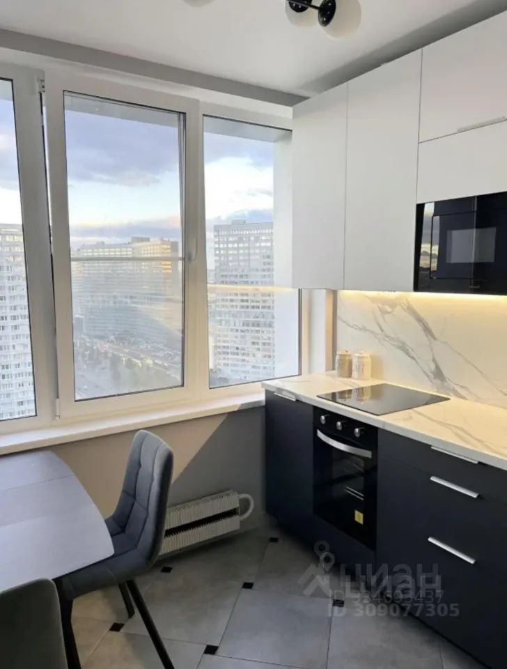 m. Smolenskaya: Apartment, 2-rooms