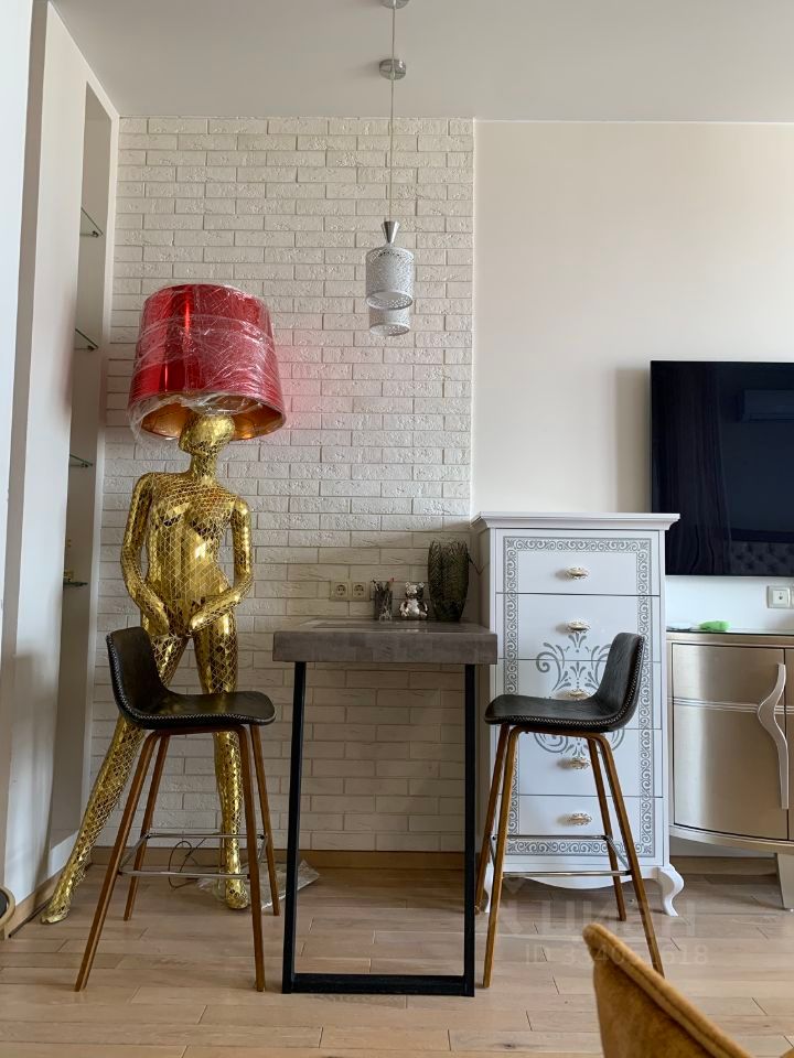 m. Shelepikha: Apartment, studio