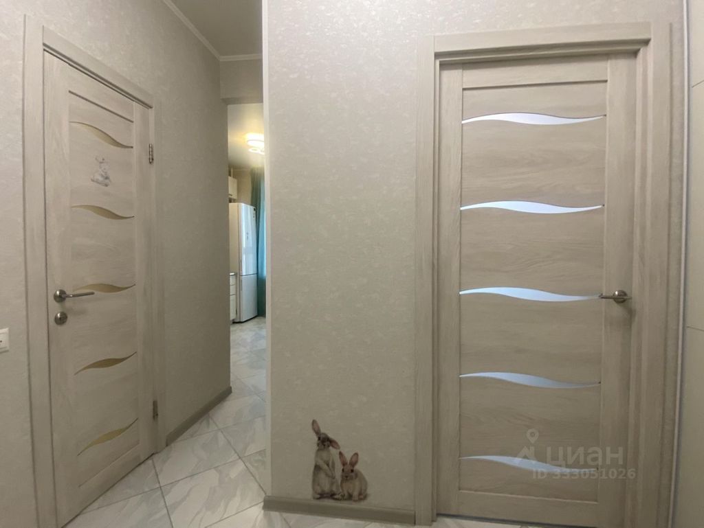 m. Lukhmanovskaya: Apartment, 1-rooms