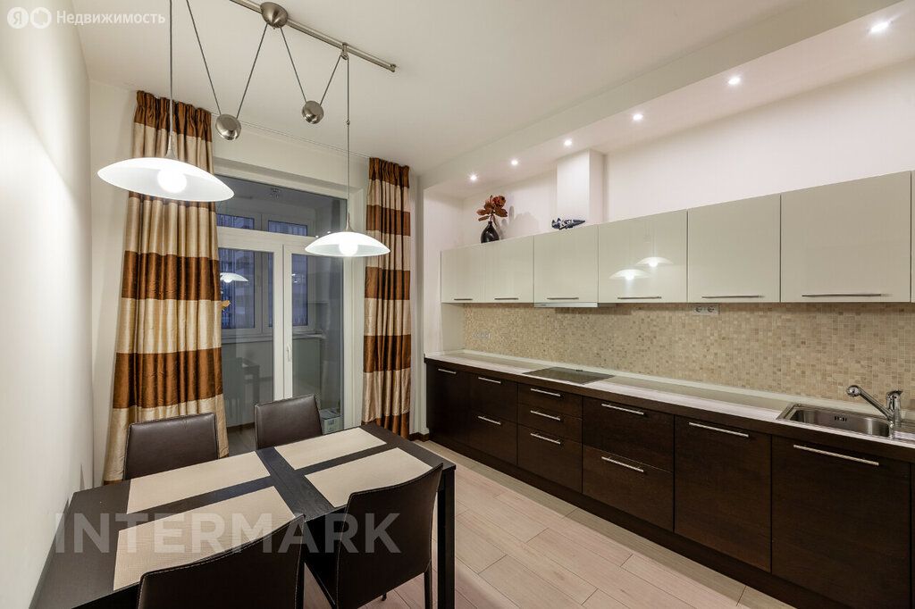 m. Delovoy tsentr (Vystavochnaya): Apartment, 2-rooms