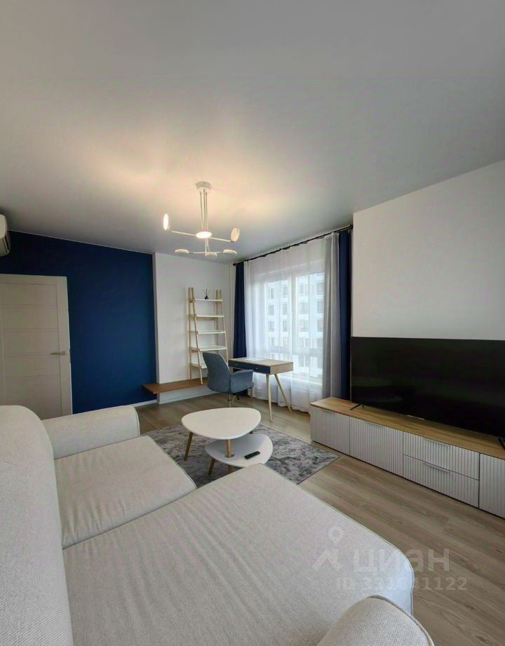 m. Aminyevskaya: Apartment, 2-rooms