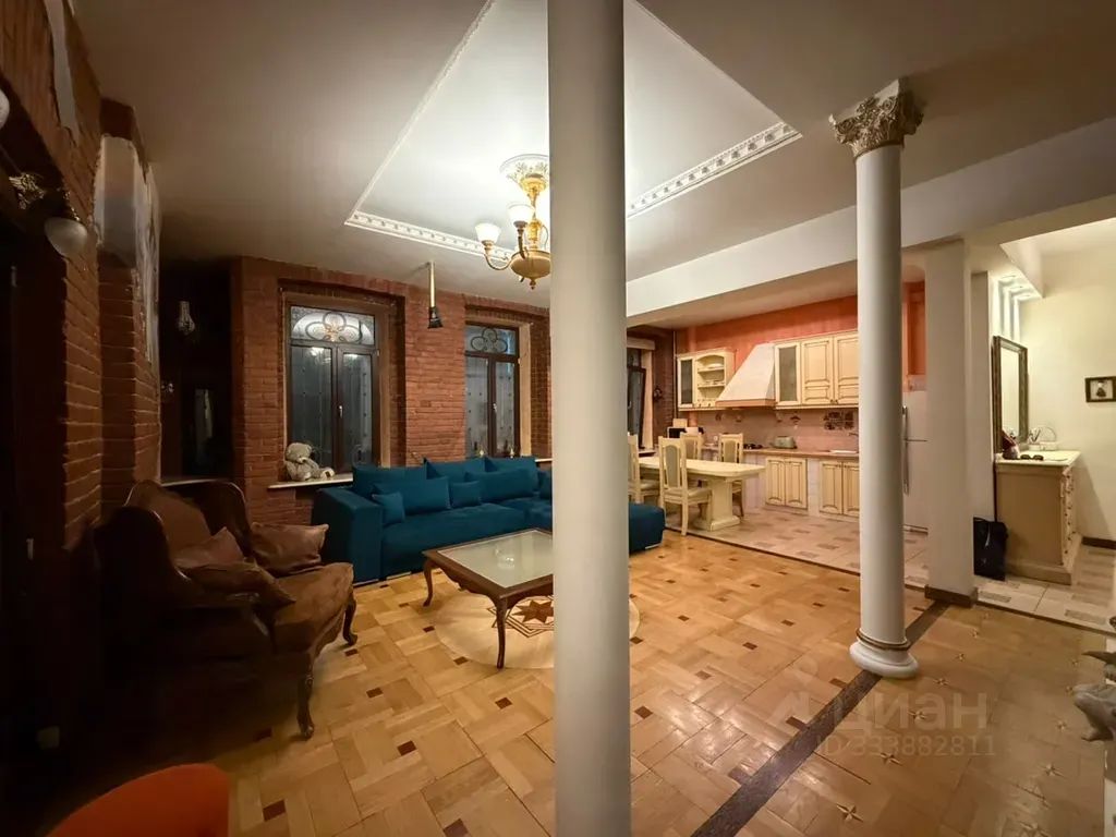 m. Sretensky bulvar: Apartment, 2-rooms