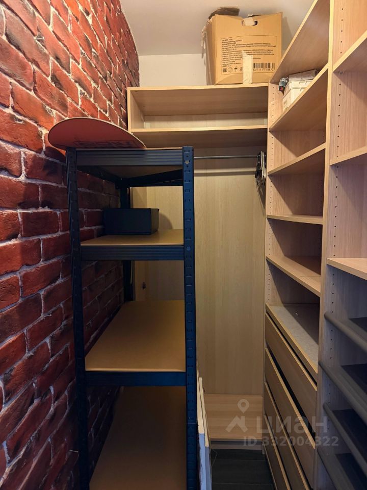 m. ZIL: Apartment, studio