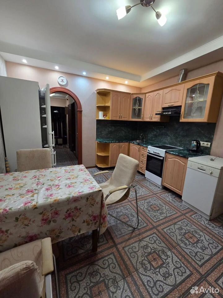 m. Schelkovskaya: Apartment, 3-rooms