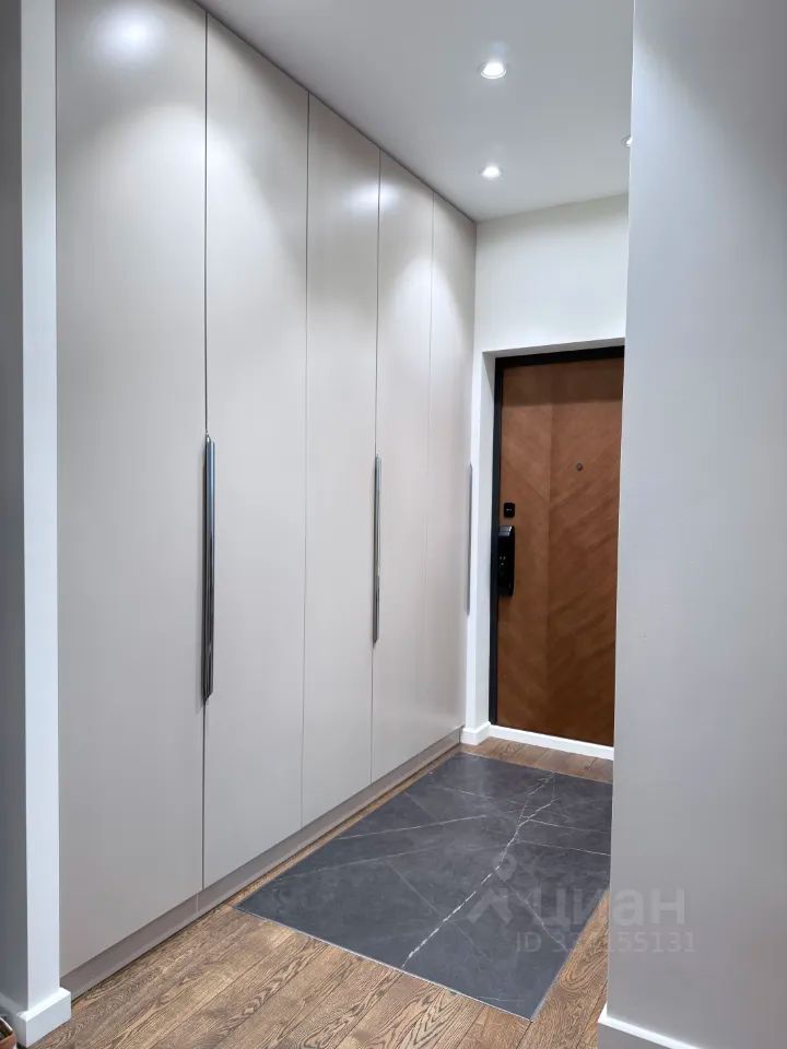 m. Ozernaya: Apartment, 3-rooms