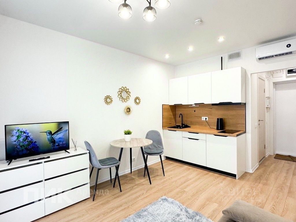 m. Vnukovo: Apartment, studio