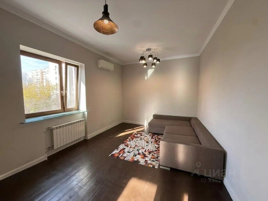 m. Shabolovskaya: Apartment, 1-rooms