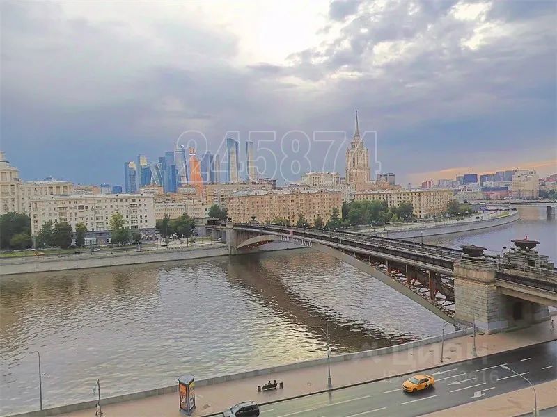 m. Smolenskaya: Apartment, 2-rooms