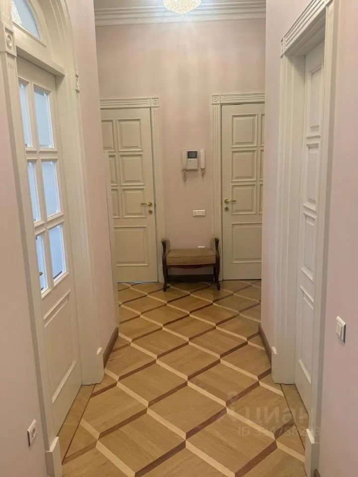 m. Kutuzovskaya: Apartment, 2-rooms