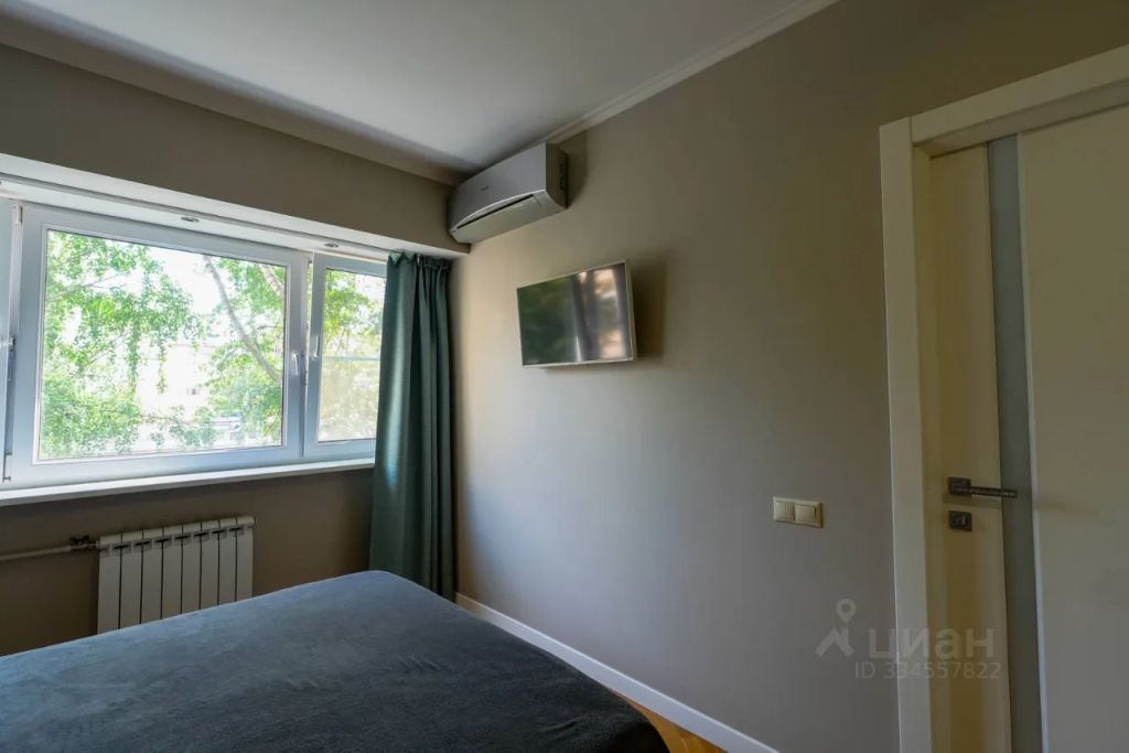 m. Novokuznetskaya: Apartment, 2-rooms