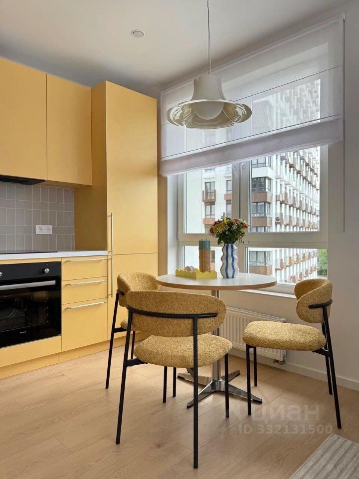 m. Pavshino: Apartment, 2-rooms