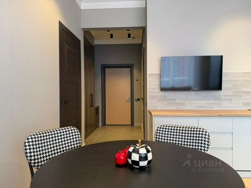 m. Shelepikha: Apartment, 2-rooms