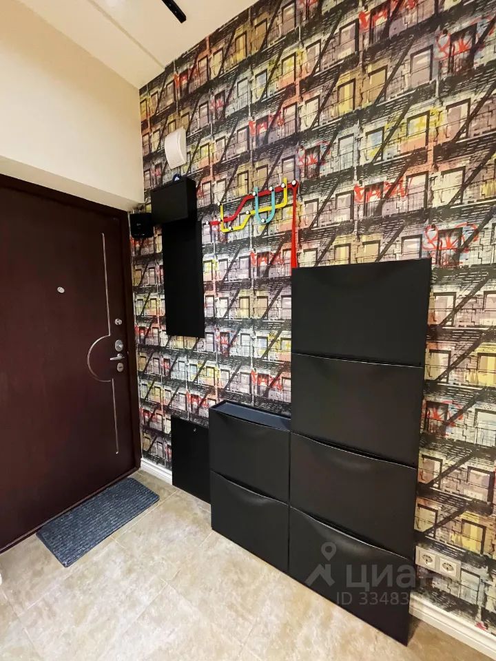 m. Molodezhnaya: Apartment, 2-rooms