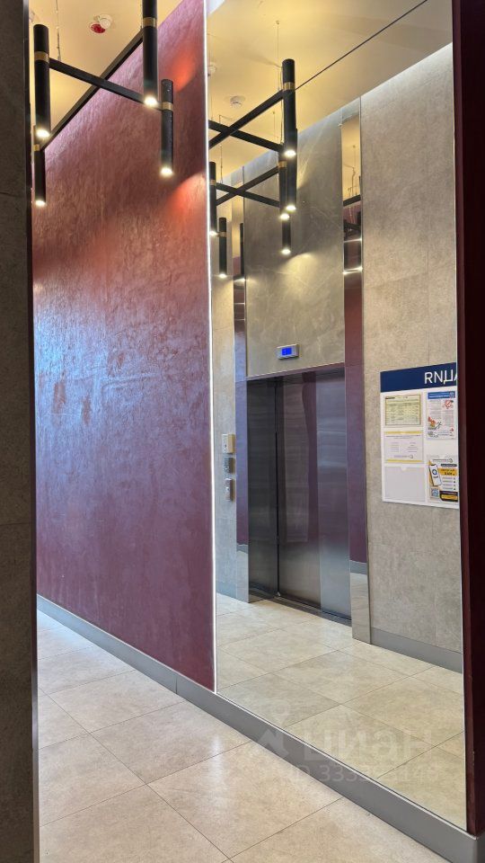 m. Oktyabrskoe pole: Apartment, studio