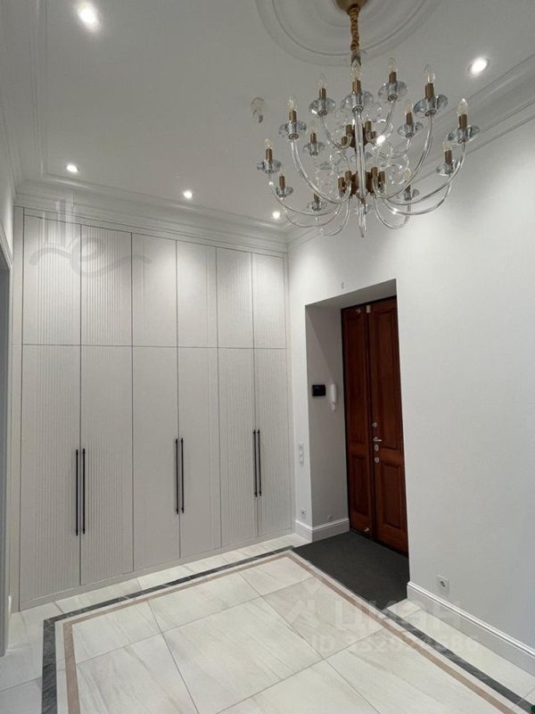 m. Trubnaya: Apartment, 4-rooms
