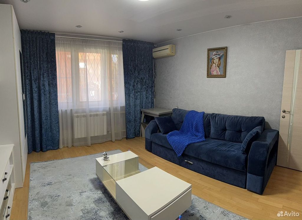m. Dubrovka: Apartment, 1-rooms