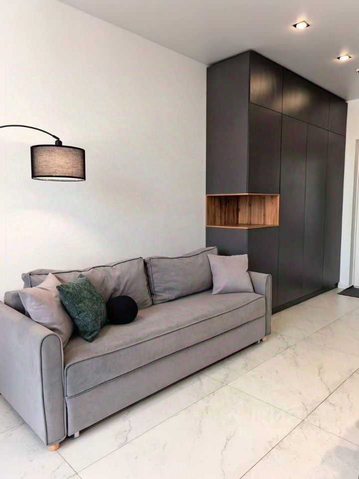 m. Tulskaya: Apartment, studio
