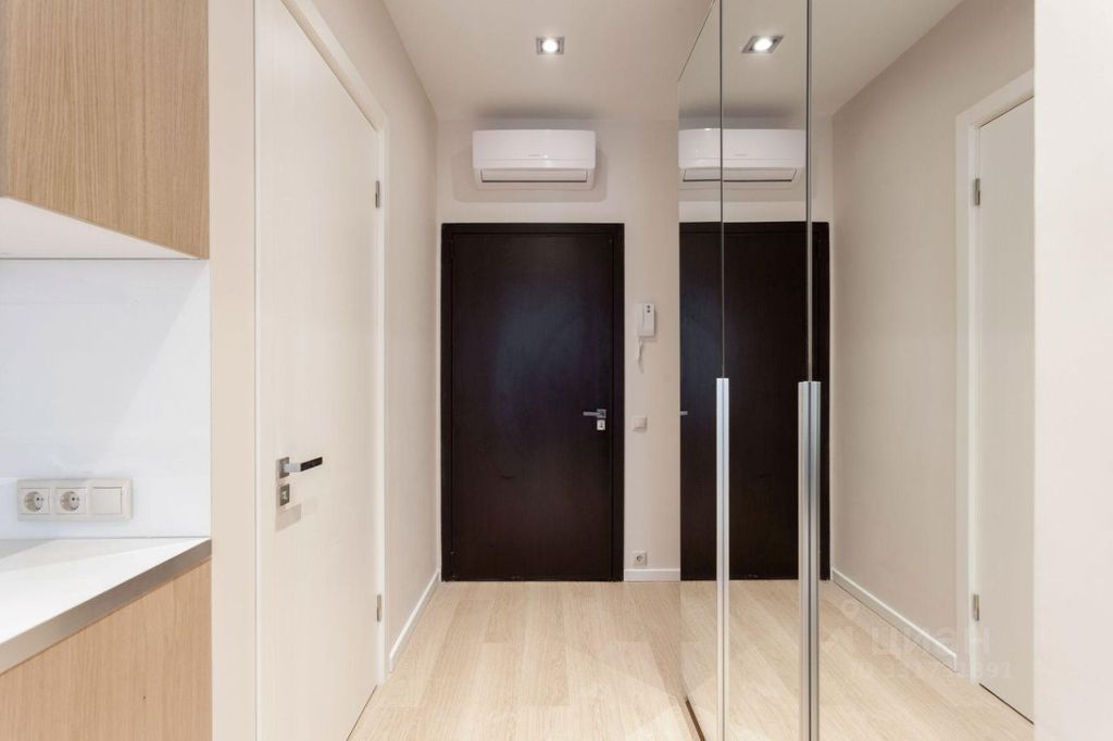 m. TsSKA: Apartment, studio