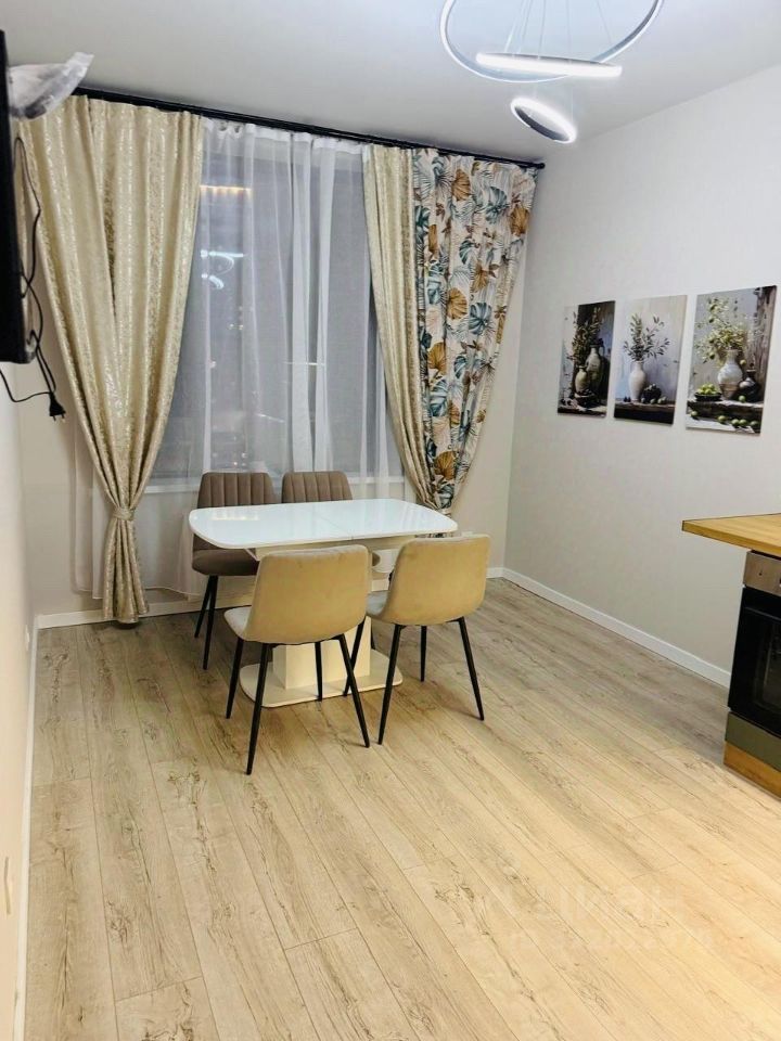 m. Strogino: Apartment, 2-rooms