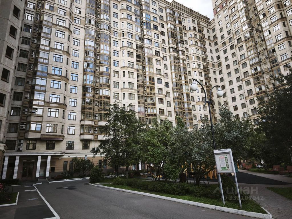 m. Lomonosovsky prospekt: Apartment, 2-rooms