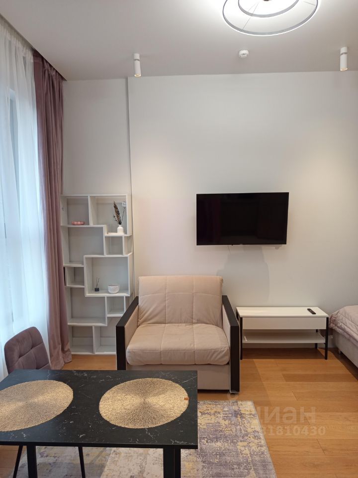 m. Khoroshevo: Apartment, studio
