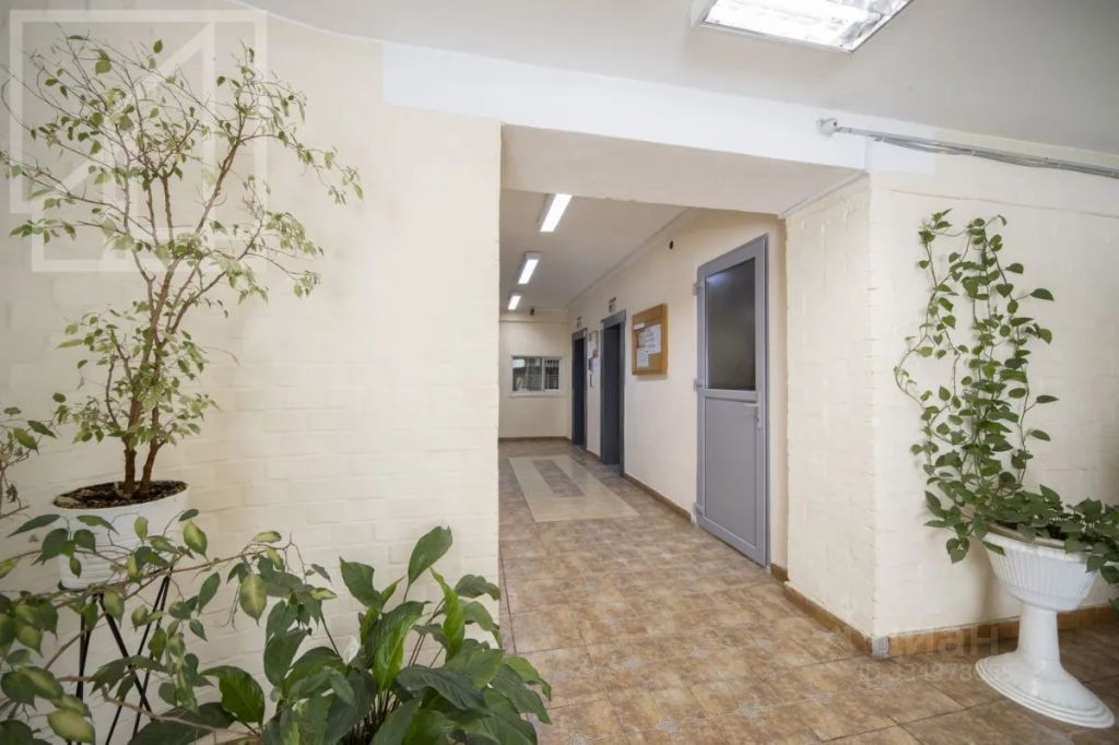 m. Smolenskaya: Apartment, 3-rooms