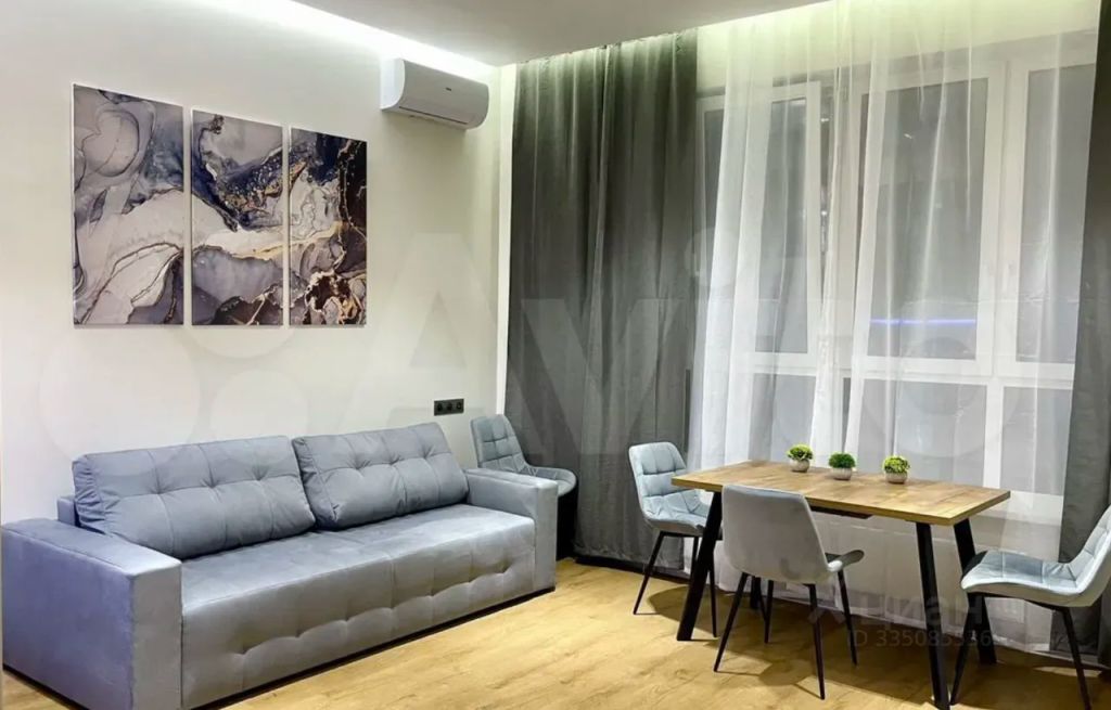 m. Shelepikha: Apartment, studio