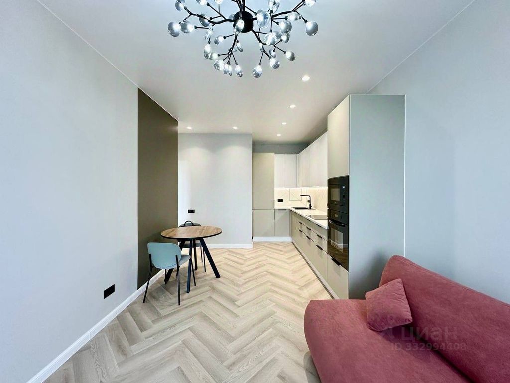 m. Nagornaya: Apartment, 2-rooms