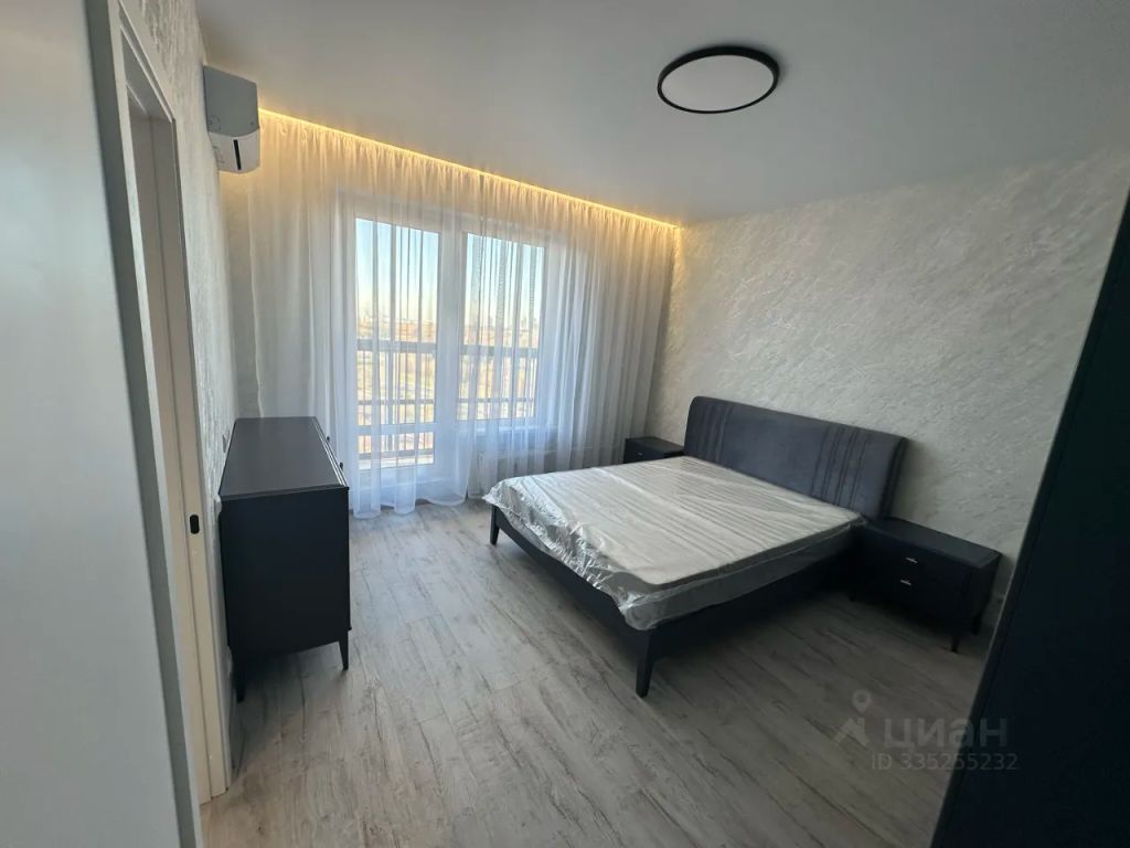m. Bulvar Dmitriya Donskogo: Apartment, 2-rooms