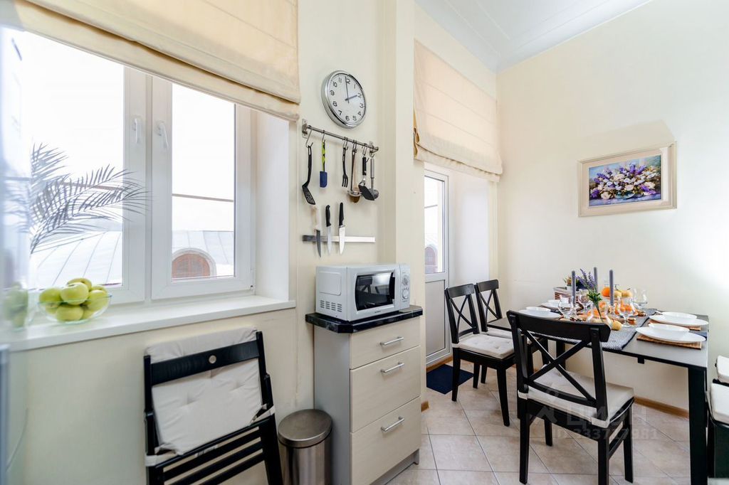 m. Tverskaya: Apartment, 3-rooms
