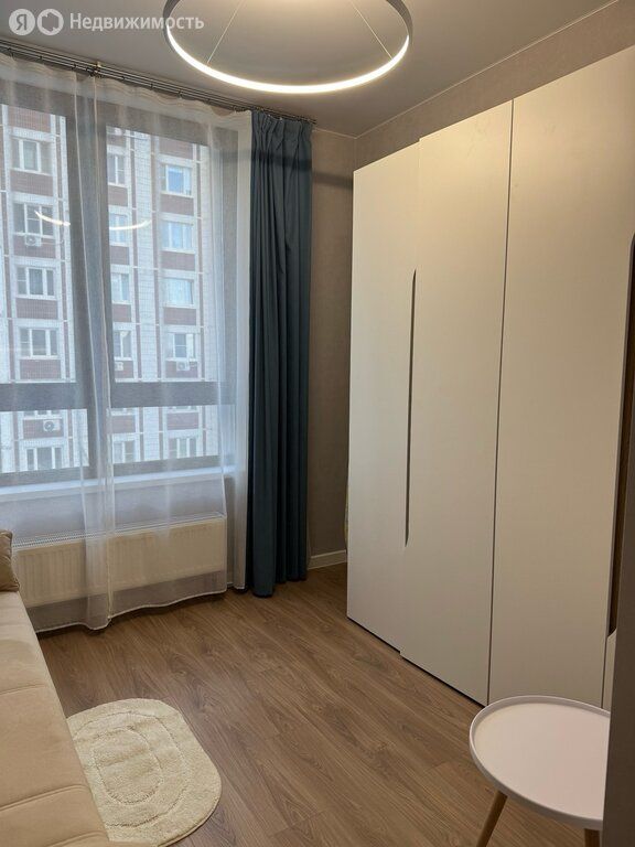m. Maryina Roscha: Apartment, studio