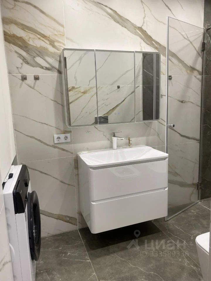 m. Khimki: Apartment, 2-rooms
