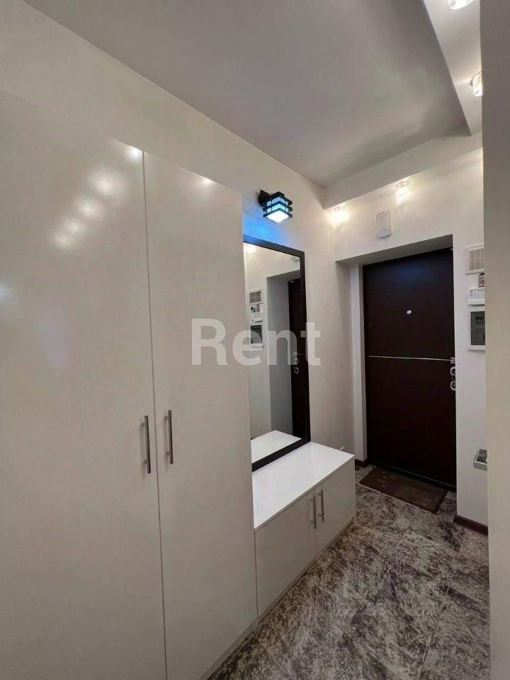 m. Oktyabrskaya: Apartment, 1-rooms