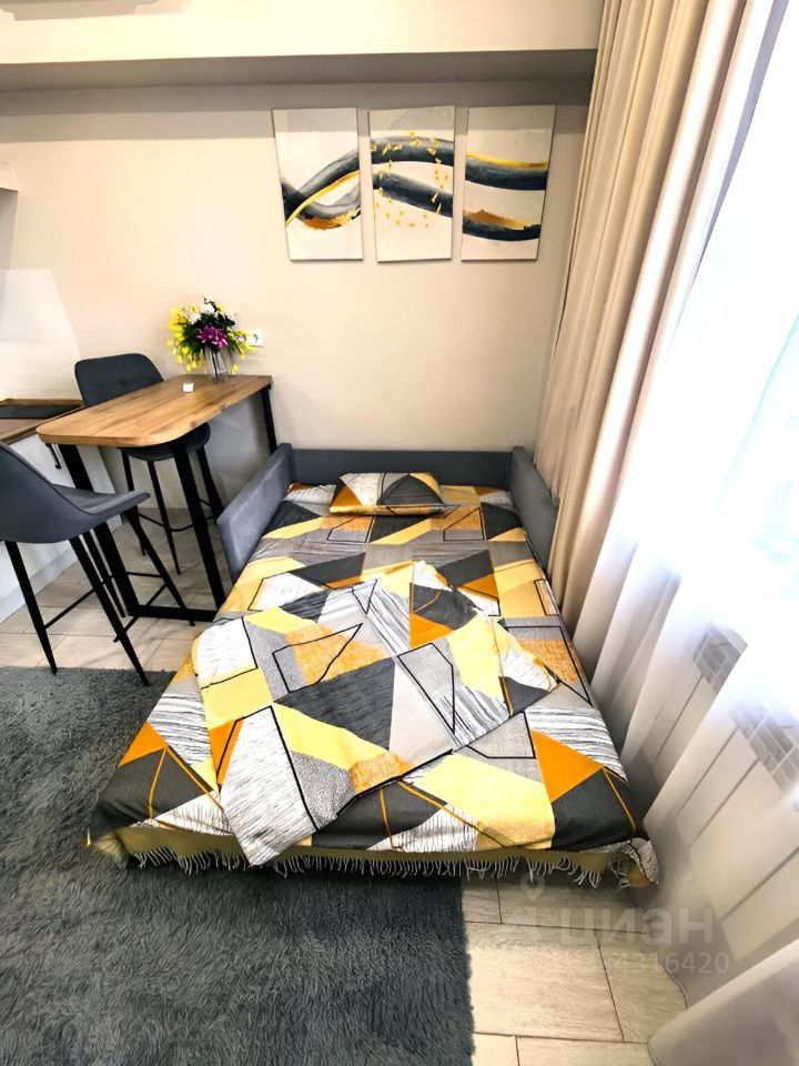 m. Botanichesky sad: Apartment, studio