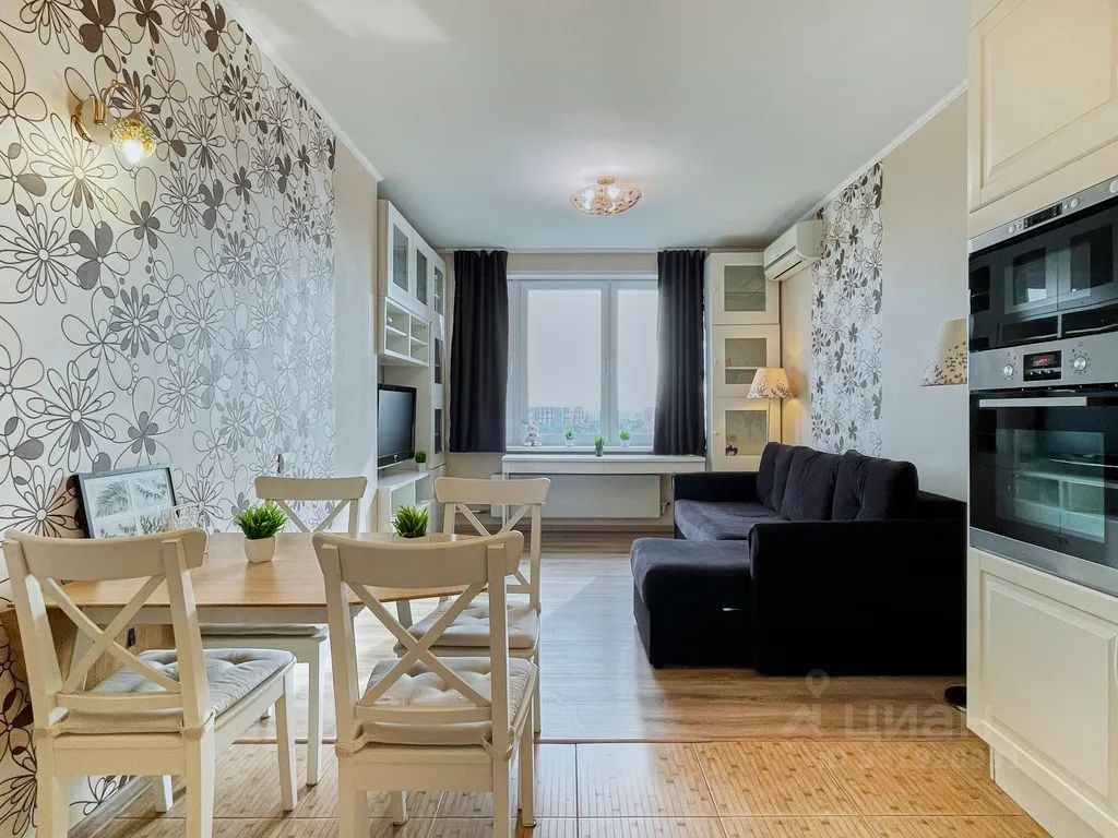 m. Levoberezhnaya: Apartment, 1-rooms