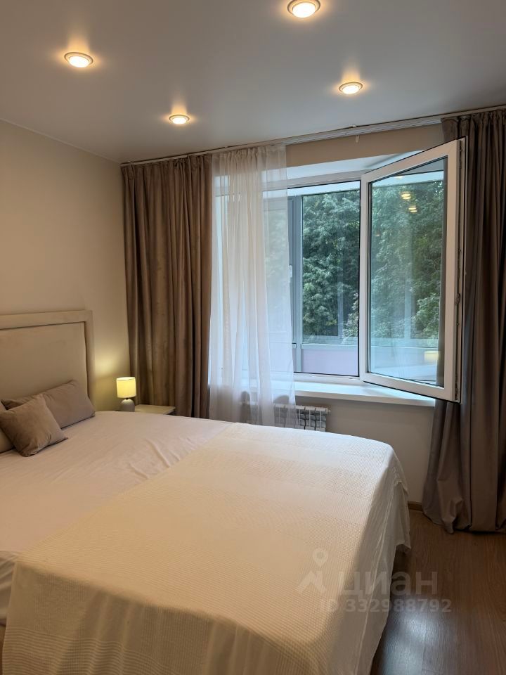 m. Khimki: Apartment, 2-rooms