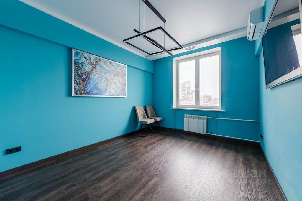 m. Tsvetnoy bulvar: Apartment, 2-rooms