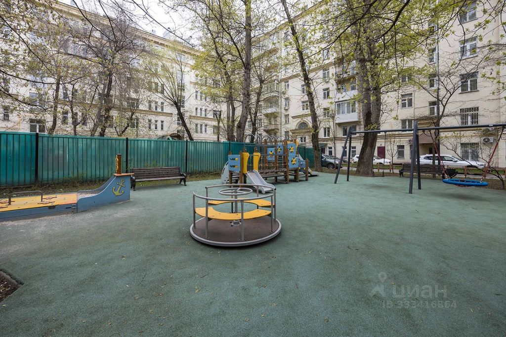 m. Kutuzovskaya: Apartment, 2-rooms