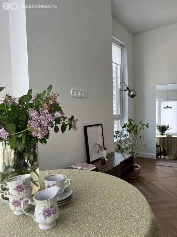 m. Spartak: Apartment, 2-rooms