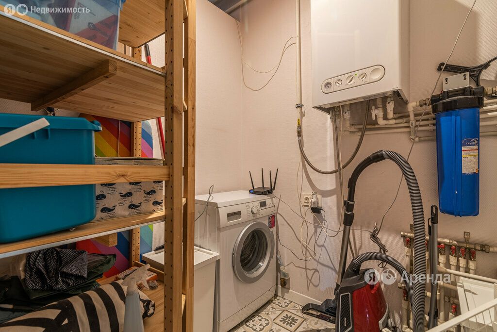 m. Saltykovskaya: Apartment, 2-rooms