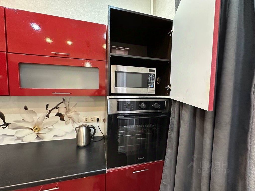 m. Fabrichnaya: Apartment, 3-rooms
