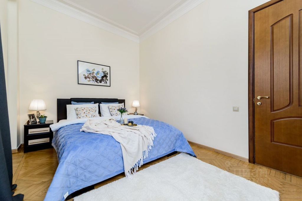 m. Tverskaya: Apartment, 3-rooms