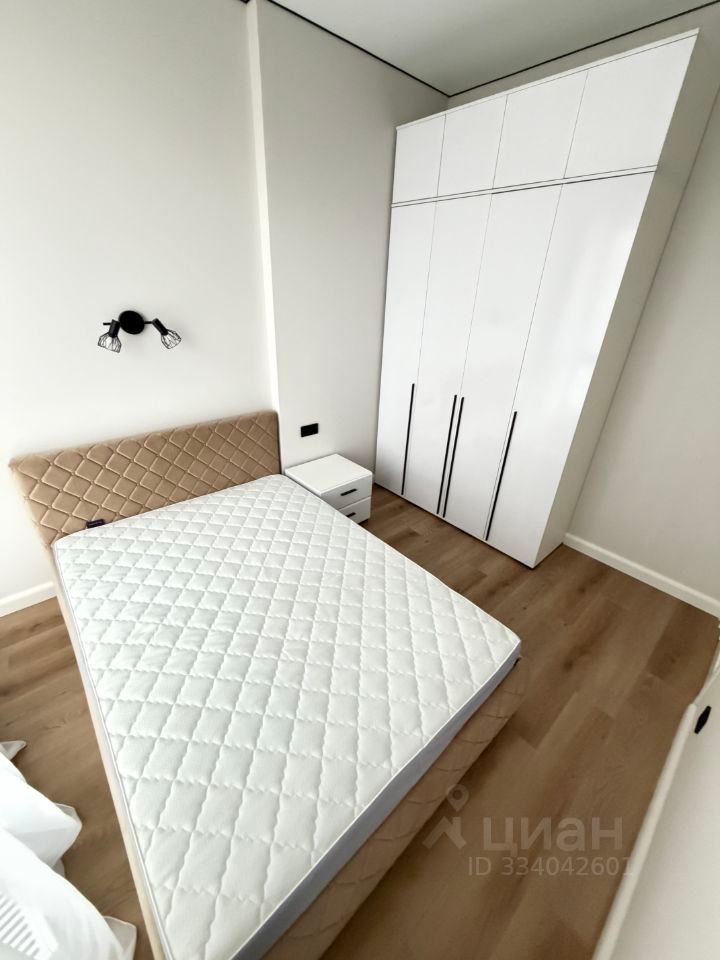 m. Narodnoe Opolchenie: Apartment, 1-rooms