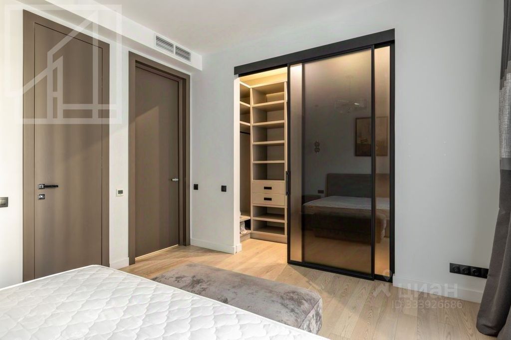 m. Dinamo: Apartment, 3-rooms