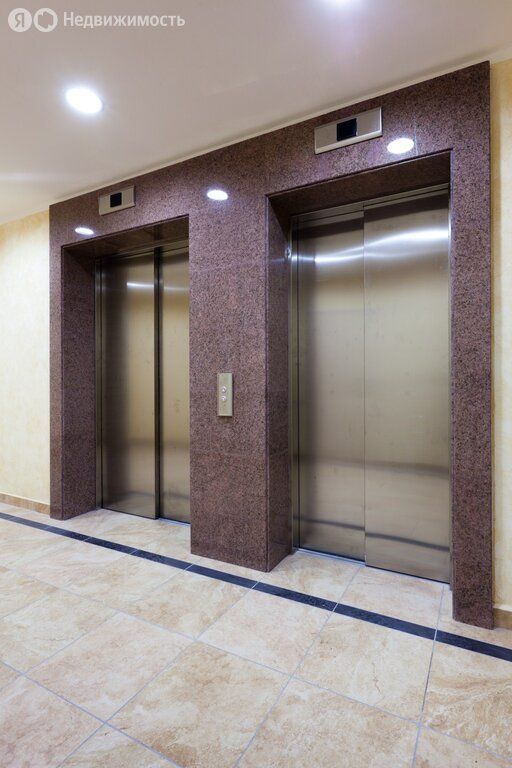 m. Chkalovskaya: Apartment, 4-rooms
