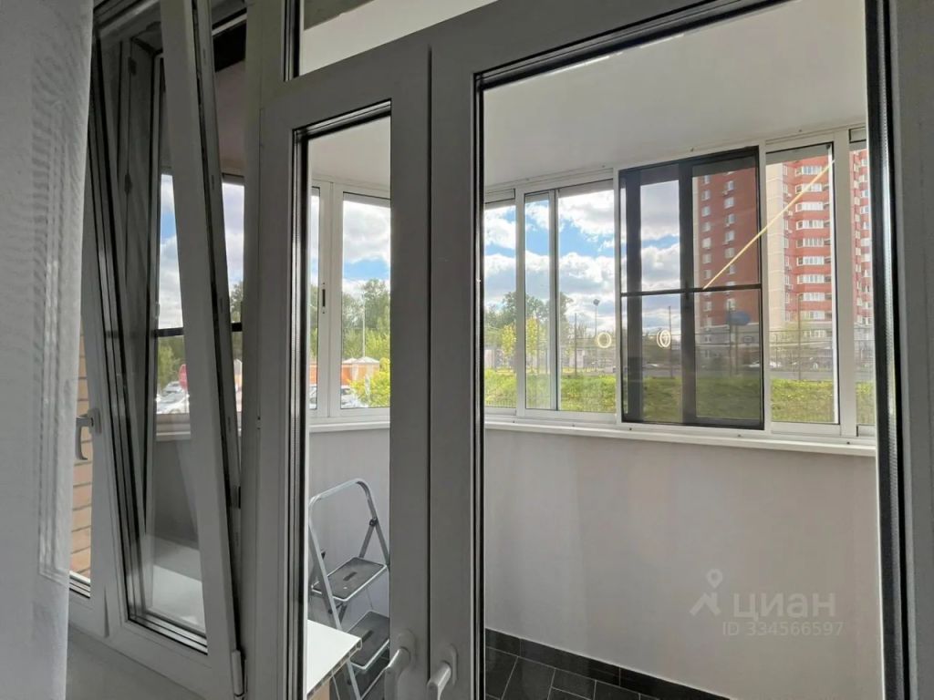 m. Strogino: Apartment, 2-rooms